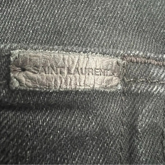 Saint Laurent SKINNY-FIT JEANS IN WORN BLACK STRETCH DENIM - Picture 11 of 12